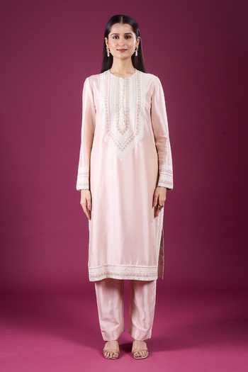 Buy_Anamika Khanna_Pink Round Neck Embroidered Cape Kurta Set _Online_at_Aza_Fashions