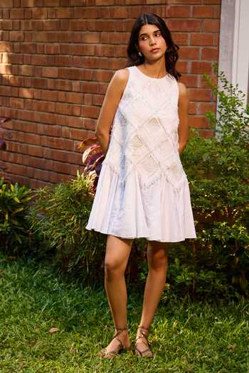 Buy_Needleten_Off White Linen, Lace Round Neck Short Flare Shift Dress 