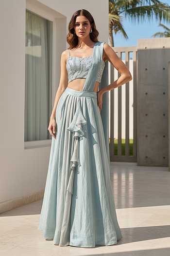 Buy_Basanti Kapde aur Koffee_Blue Tissue Sweetheart Neck Aqua Crushed Draped Saree With Blouse _at_Aza_Fashions
