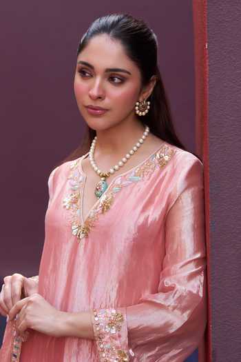 House of Arshiyaa_Rose Gold Tissue V-neck Embroidered Long Kurta Set _Online_at_Aza_Fashions