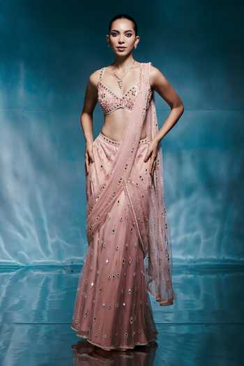 Buy_House of Arshiyaa_Peach Net Sweetheart Neck Embellished Pre-draped Saree Set _at_Aza_Fashions
