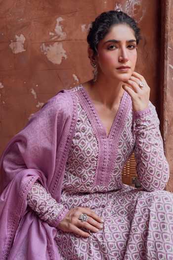 Buy_Karaj Jaipur_Purple Kota Doria, Cotton, Muslin (mulmul) V-neck Printed Anarkali Set 