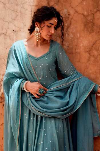 Karaj Jaipur_Blue Cotton, Muslin (mulmul), Kota Doria Scoop Neck Embellished Anarkali Set _Online