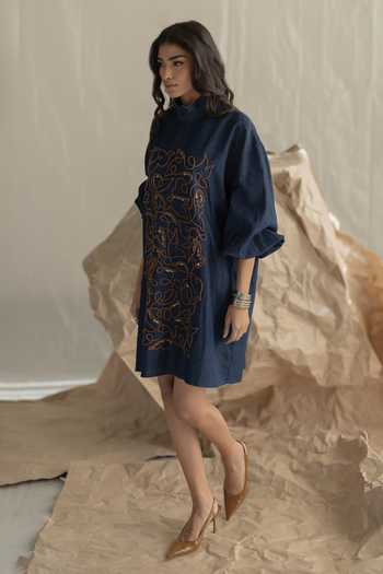 Pooja-Keyur_Blue Denim Keyhole Neck Aari Tie-dye Dress _Online_at_Aza_Fashions
