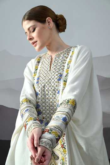 Shop_Samant Chauhan_Ivory Cotton, Linen Split V-neck Hand Embroidered Kaftan _Online_at_Aza_Fashions