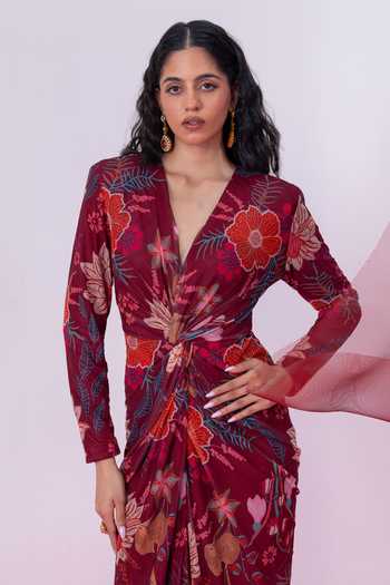 Vesture_Maroon Mesh Plunge Neck Falak Front Slit Print Gown _at_Aza_Fashions