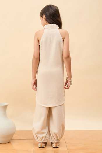Shop_StyloBug_Off White Polyester Embroidered Kurta And Pant Set _at_Aza_Fashions