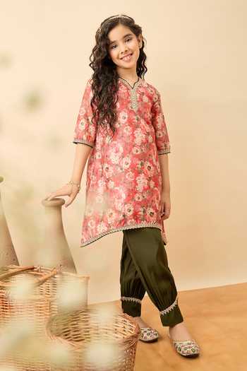 Buy_StyloBug_Red Polyester Floral Pattern Kurta And Pant Set _Online_at_Aza_Fashions