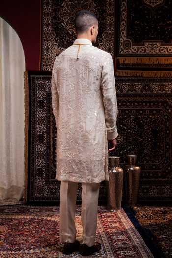 Shop_Char Chaand_Ivory Silk, Linen Kurta _at_Aza_Fashions