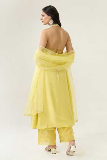 Shop_BAHAARA BY DIVYA NARULA_Yellow Organza, Tissue Zardozi Halter Neck Amara Kurta Set _at_Aza_Fashions