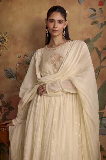 Buy_Kritika Dawar_Ivory Chanderi, Cotton Round Neck Evara Hand Embroidered Anarkali Set _Online_at_Aza_Fashions