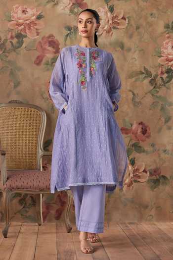 Kritika Dawar_Lilac Chanderi, Cotton Mandarin Collar, Yes Ziya Aanar Embroidered Kurta Set _Online