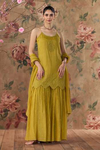 Buy_Kritika Dawar_Yellow Chanderi Scoop Neck Safa Kurta And Gharara Set _Online_at_Aza_Fashions