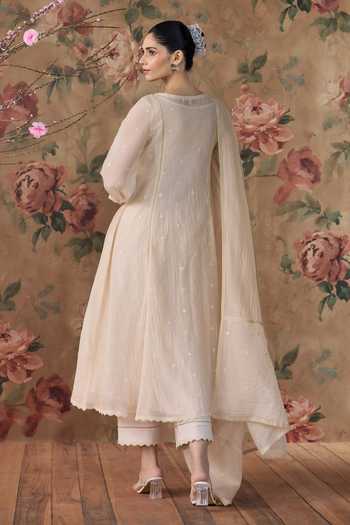 Shop_Kritika Dawar_Ivory Chanderi, Cotton Round Neck Phool Hand Embroidered Kurta Set _at_Aza_Fashions
