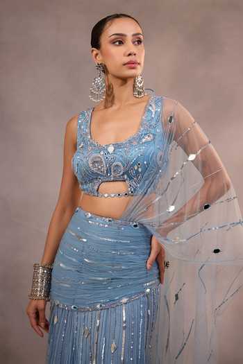 One Knot One By Ashna_Blue Tulle Square Neck Hand Embroidered Pre-draped Saree With Blouse _Online