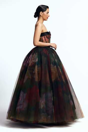 Buy_Gauri & Nainika_Green Tulle Bandeau Neck Oil On Canvas Print Dress _Online_at_Aza_Fashions