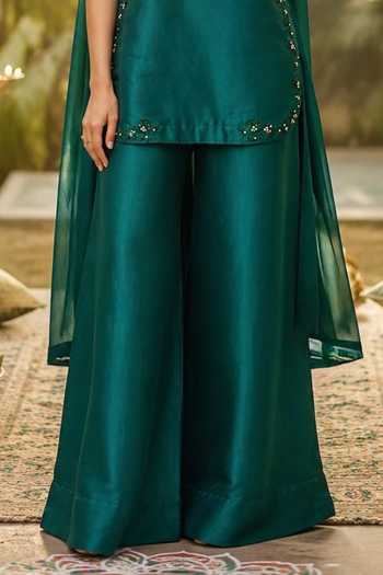 Label Lila_Green Silk, Georgette V-neck, Yes Placed Embellished Kurta Set _Online_at_Aza_Fashions