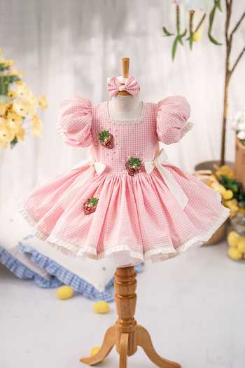 Buy_Ruchika Lath Label_Pink Cotton, Taffeta Berry First Birthday Dress With Hair Accessory _at_Aza_Fashions