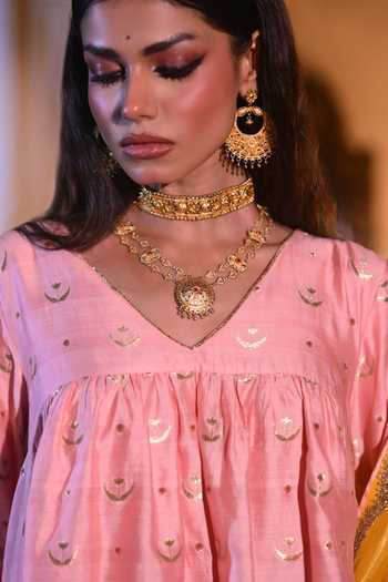Shorshe Clothing_Pink Brocade V-neck Chandphool Kediya Blouse _at_Aza_Fashions