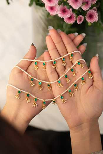 Shop_Do Taara_White Green Layered Kundan Necklace _Online_at_Aza_Fashions