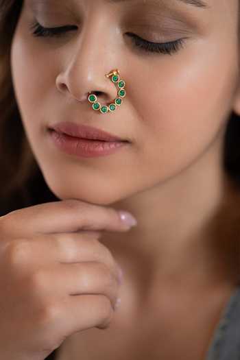 Shop_Do Taara_Green Polki Embellished Nose Ring _at_Aza_Fashions