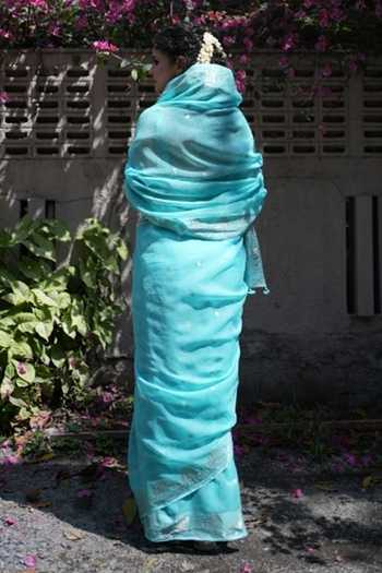 Shop_Five Point Five_Blue Doriya Gayatri Saree With Running Blouse  _at_Aza_Fashions