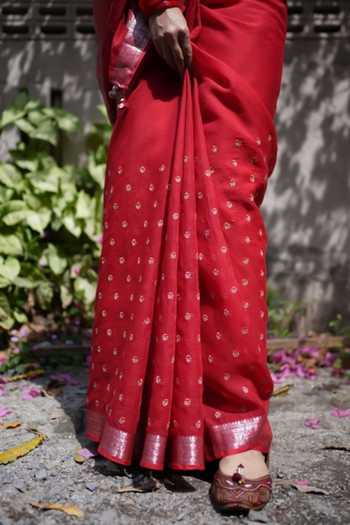 Shop_Five Point Five_Red Kota Doria Ridhi Saree And Running Blouse Set _Online_at_Aza_Fashions