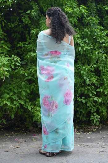 Shop_Five Point Five_Blue Doriya Komal Floret Pattern Saree With Running Blouse  _at_Aza_Fashions