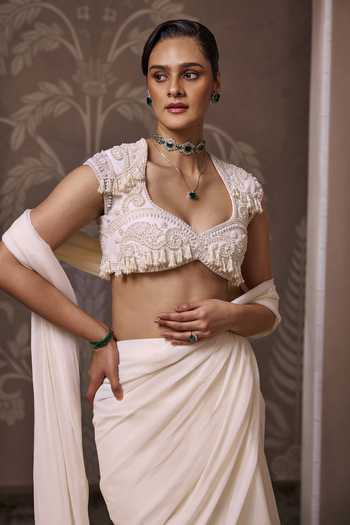 Ridhi Mehra_Ivory Organza, Chiffon, The Keepsake Pre-draped Saree With Embroidered Blouse _Online_at_Aza_Fashions