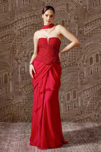 Ridhi Mehra_Red Chiffon, Net Sequins, Beads Sweetheart Dynasty Pre-draped Skirt Saree Set _Online_at_Aza_Fashions