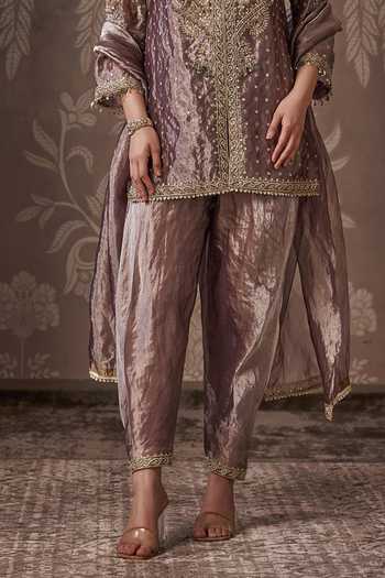 Ridhi Mehra_Gold Tissue Round Neck The Nostalgic Kurta Set _Online_at_Aza_Fashions