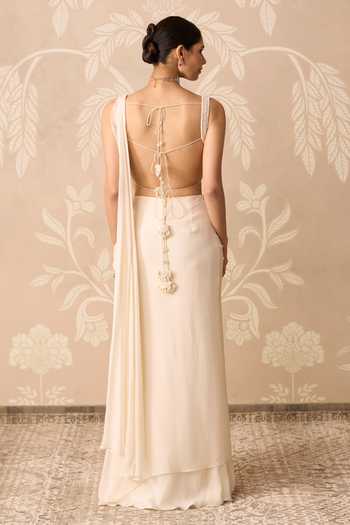 Shop_Ridhi Mehra_Ivory Chiffon, Net Scoop Neck Khwaab Pre-stitched Saree With Embroidered Blouse _at_Aza_Fashions