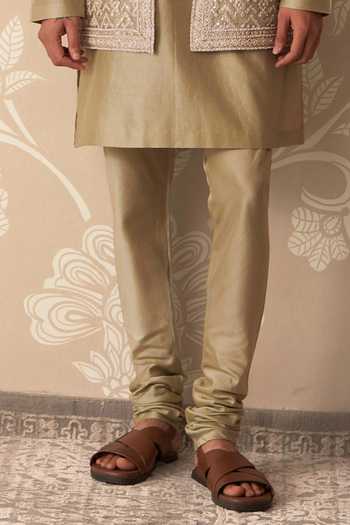 Ridhi Mehra_Green Tissue, Chanderi Embroidery, Sequins Riyasat Bundi And Kurta Set _Online_at_Aza_Fashions