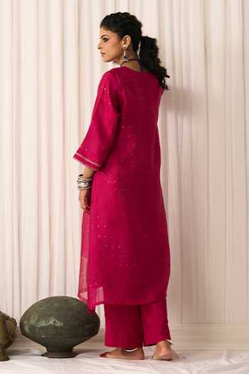 Shop_Five Point Five_Magenta Silk V-neck Farah Woven Kurta Set _at_Aza_Fashions