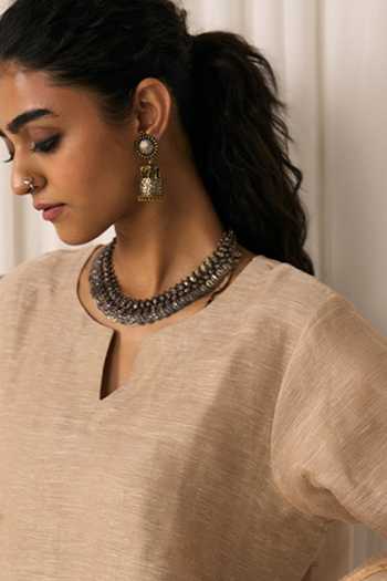 Buy_Five Point Five_Beige Silk, Linen Split V-neck Bhumi Woven Kurta Set _Online_at_Aza_Fashions