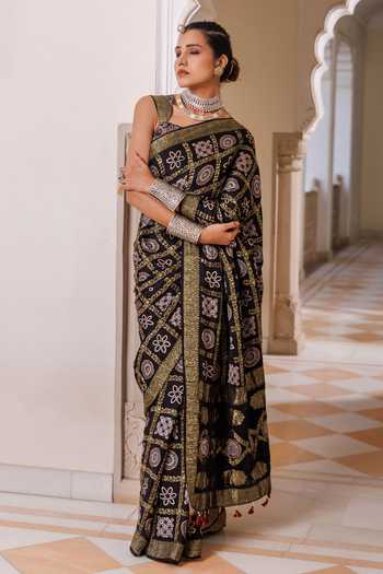Geroo Jaipur_Black Silk, Modal Square Neck Ajrakh Printed Saree Set _Online_at_Aza_Fashions