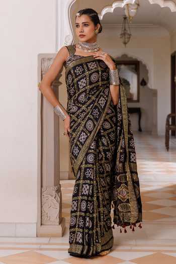 Buy_Geroo Jaipur_Black Silk, Modal Square Neck Ajrakh Printed Saree Set _at_Aza_Fashions