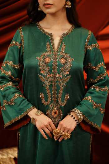 Buy_Nikunj By Niidhi Bajaj_Emerald Green Silk, Tissue Split V-neck, Gurbani Embroidered Kurta Salwar Set _Online_at_Aza_Fashions