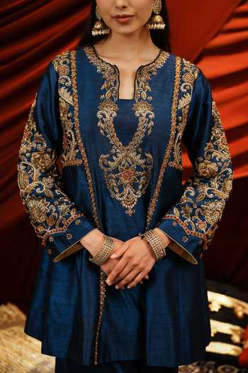 Shop_Nikunj By Niidhi Bajaj_Blue Silk, Tissue Split V-neck, Yes Heer Embroidered Kurta Salwar Set _Online_at_Aza_Fashions