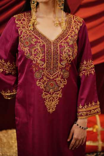 Buy_Nikunj By Niidhi Bajaj_Wine Silk, Tissue V-neck, Yes Roop Embroidered Kurta And Salwar Set _Online_at_Aza_Fashions