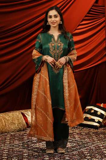 Buy_Nikunj By Niidhi Bajaj_Emerald Green Silk, Tissue Split V-neck, Gurbani Embroidered Kurta Salwar Set _at_Aza_Fashions