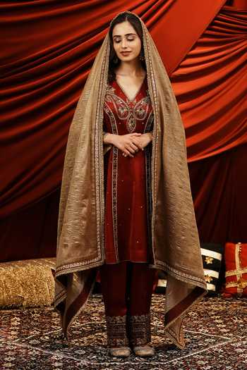Shop_Nikunj By Niidhi Bajaj_Red Silk, Tissue V-neck Nimrat Embroidered Kurta Salwar Set _Online_at_Aza_Fashions