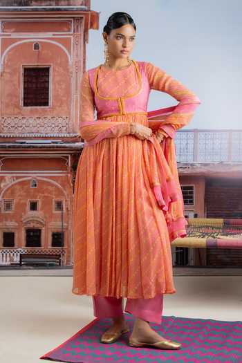 Buy_BAISE GABA_Pink Chiffon, Muslin Crew Neck, Roopsa Embellished Koti Jacket And Anarkali Set 
