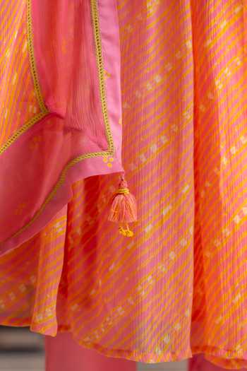 Shop_BAISE GABA_Pink Chiffon, Muslin Crew Neck, Yes Lehrika Printed Kurta Set _Online_at_Aza_Fashions