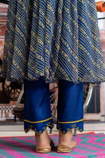Buy_BAISE GABA_Blue Chiffon, Muslin Crew Neck Meherika Leheriya Print Kurta Set 