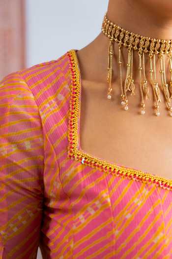 Buy_BAISE GABA_Pink Chiffon Square Neck Teej Printed Kurta And Sharara Set _Online_at_Aza_Fashions