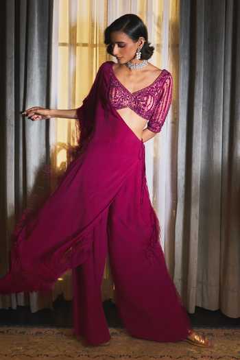 Buy_Ohaila Khan_Magenta Silk, Tulle V-neck Hand Embroidered Pre-draped Saree Set _at_Aza_Fashions