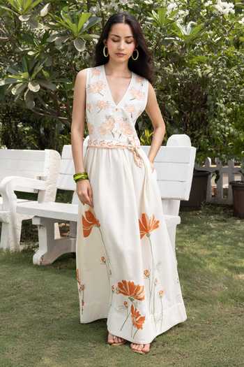 floral embroidered maxi dress Endless Rose over embroidery with floral pattern Lace trim at hem Black Floral Embroidered Mermaid Maxi