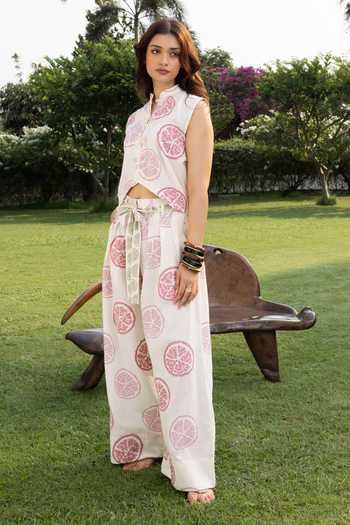 Buy_Akashi Clothing_Pink Cotton Mandarin Collar Pankou Button Vest Top And Pant Set _Online_at_Aza_Fashions