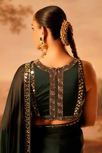 Buy_Kiran Kalsi_Green Organza, Satin V-neck Embroidered Saree And Blouse Set _Online